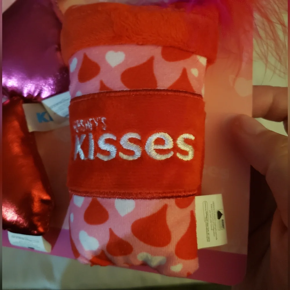Hershey's Red and Pink Cat Toy Set